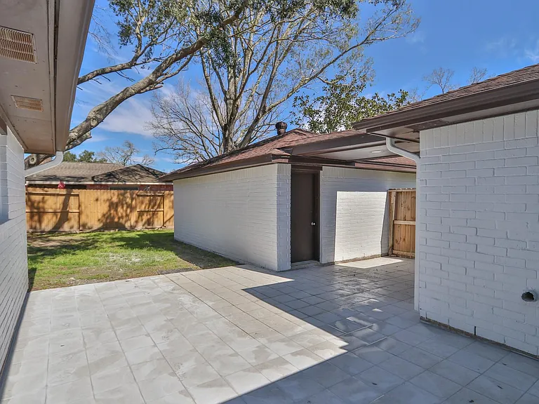 509 Belmont Dr — Photo 37