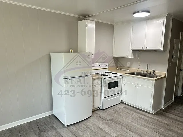 1 bed, 1.0 bath, $800 — Photo 4