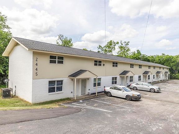 4th image of 2445 Lowe St #11341839