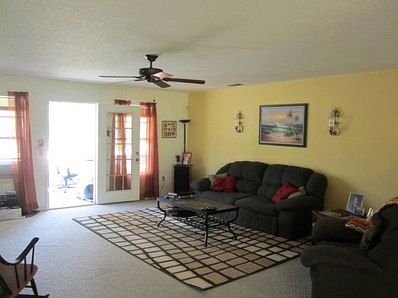 3rd image of 2047 Borinquen Ln