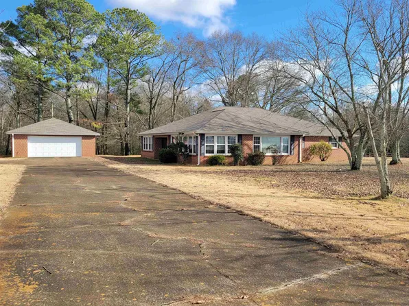 415 County Road 1749, Holly Pond, AL 35083
