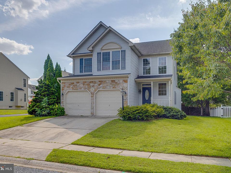 1st image of 4835 Seven Trails Cir