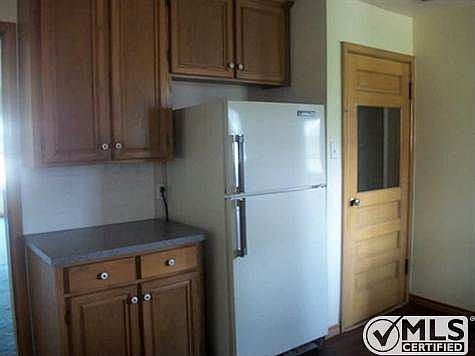 5th image of 618 E North 18th St