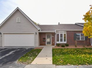 5228 S Hidden Dr, Milwaukee, WI 53221