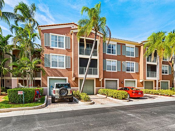 2nd image of 11770 St Andrews Place #304