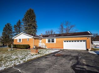 2218 W Blee Rd, Springfield, OH 45502