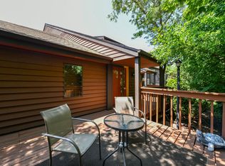 4256 S Ridgewood Ln, Milwaukee, WI 53221