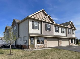 6113 Idler Cir S, Cottage Grove, MN 55016
