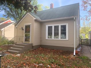 708 Saint Croix St, Hudson, WI 54016