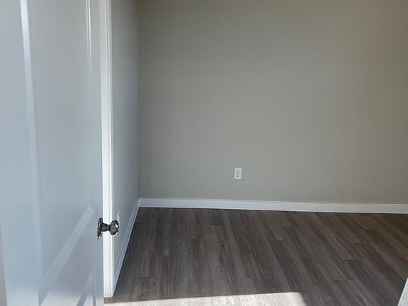 2nd image of 82 Maverick Dr