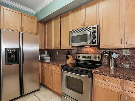 3rd image of 7440 SW 59th Pl APT 302