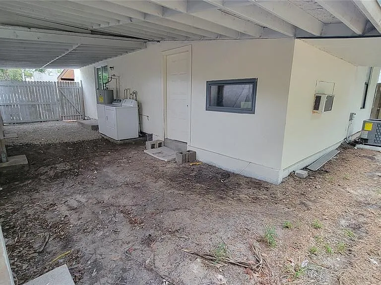 1103 Errol Place Cir — Photo 43
