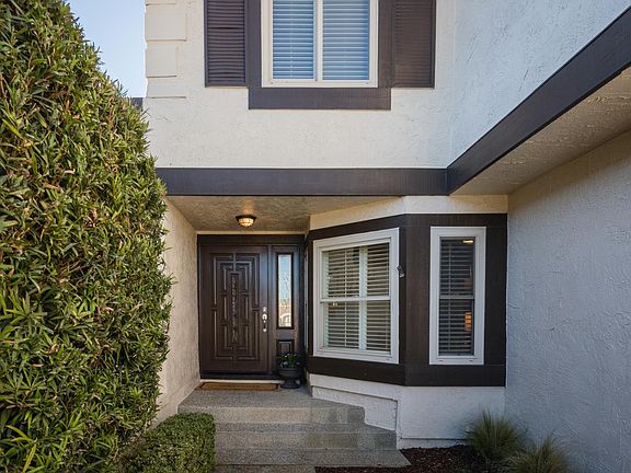 2nd image of 3405 Leafwood Ct