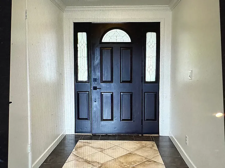 1894 Woodside Dr — Photo 12