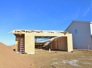 501 Downing St, Surrey, ND 58785