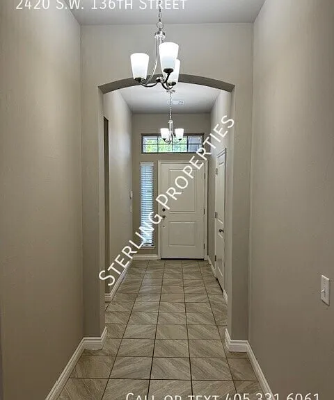 2420 SW 136th St — Photo 4