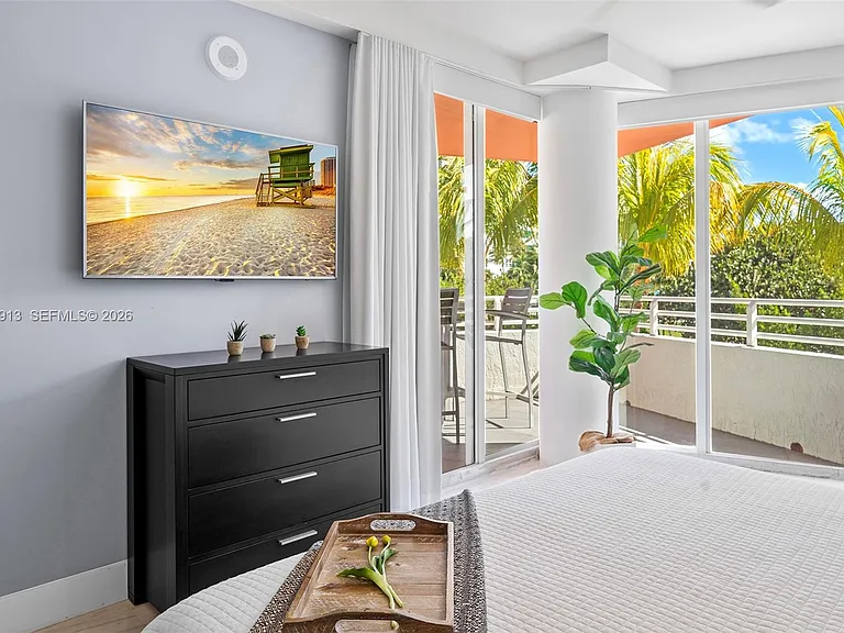 226 Ocean Dr #3C — Photo 21