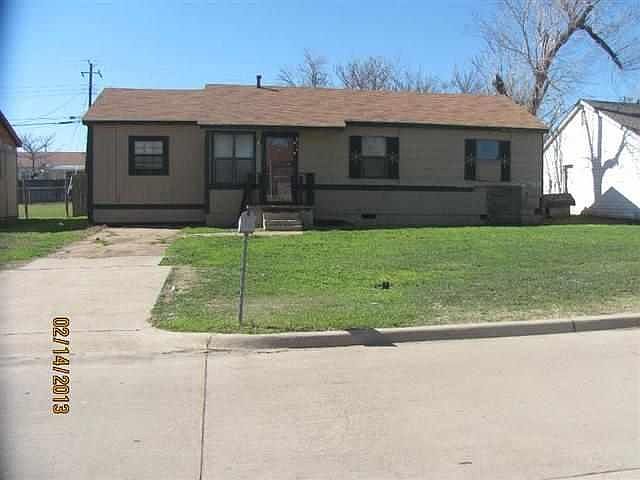 1st image of 814 NW 34th St