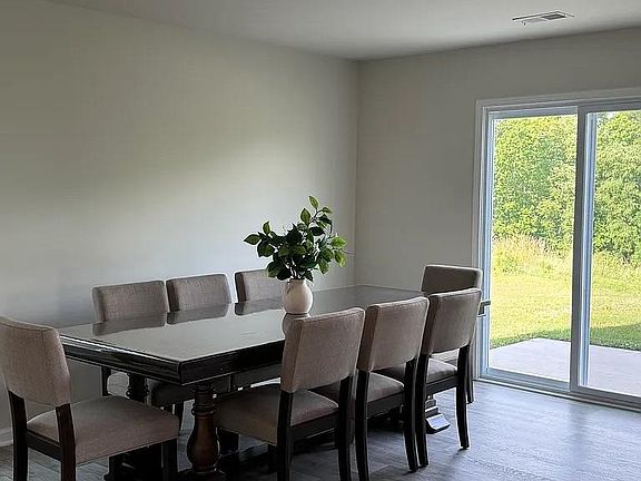 2nd image of 5018 Pratt Dr