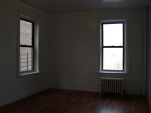 4th image of 3516 Dekalb Ave