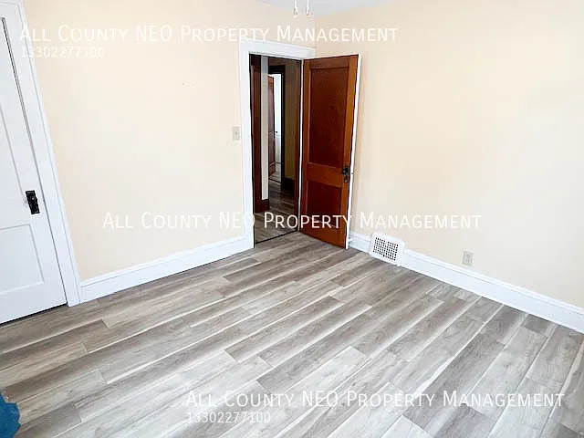 4928 E 84th St — Photo 13