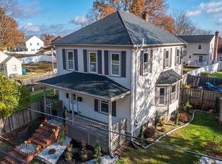 51 Commonwealth Ave, Worcester, MA 01604