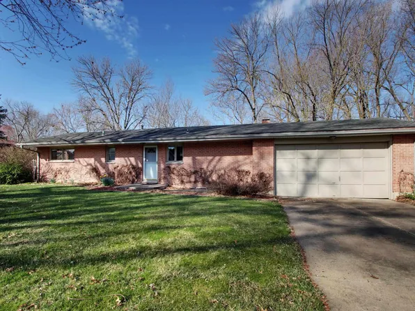 1518 Curtis Creek Rd, Quincy, IL 62301