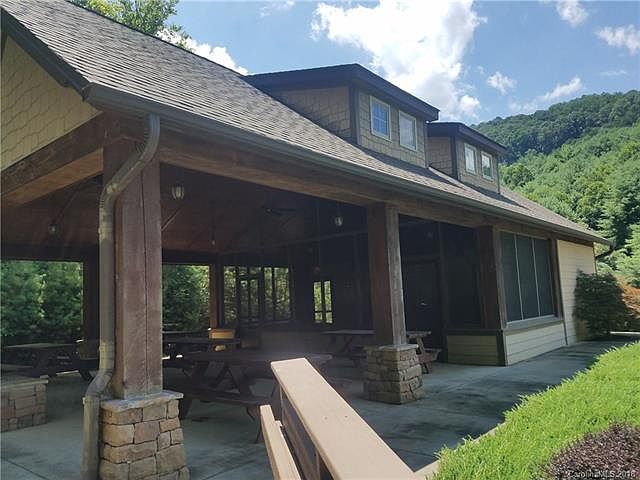 2nd image of 108 Balsamwood Rd #20