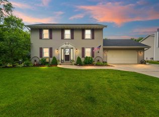 2935 W Bridge St, Greenfield, WI 53221