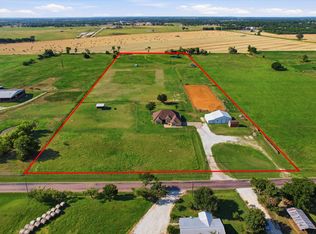 685 W Line Rd, Whitesboro, TX 76273