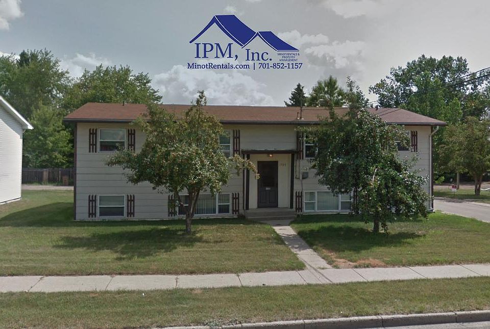 2nd image of 1725 1st St SW APT 4