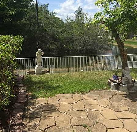 5th image of 16438 NW 18th St