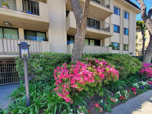 330 W California Blvd APT 203, Pasadena, CA 91105
