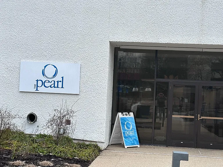 The Pearl Spa and Wellness, 2 minute walk. Free 30 day trial membership included. Indoor pool, hot tub, steam room, yoga, Pilates, & Bar classes Massages, Mani-Pedi and more.