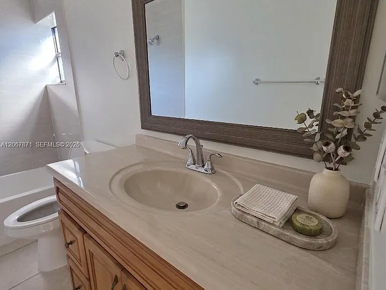 15238 SW 58th Ter — Photo 7