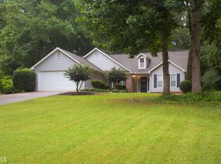 152 Legacy Ln, Newnan, GA 30265