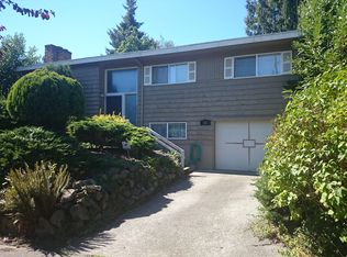 513 32nd Ave S, Seattle, WA 98144