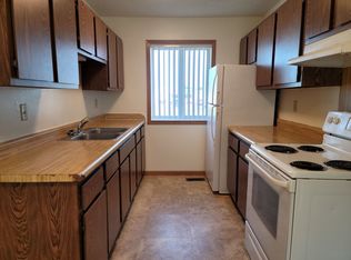 Homestead Townhouses, Winner, SD 57580