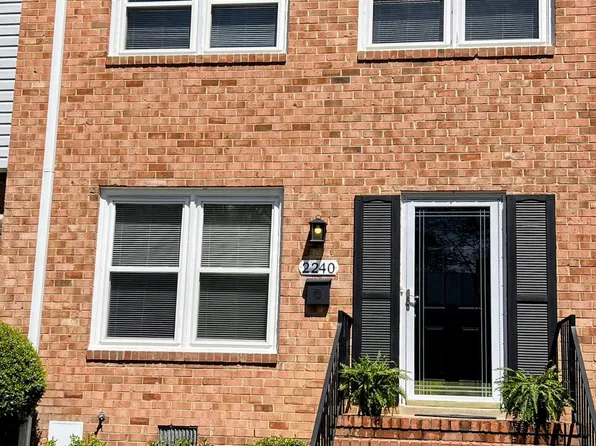 2240 Kingsbrook Dr, Henrico, VA 23238
