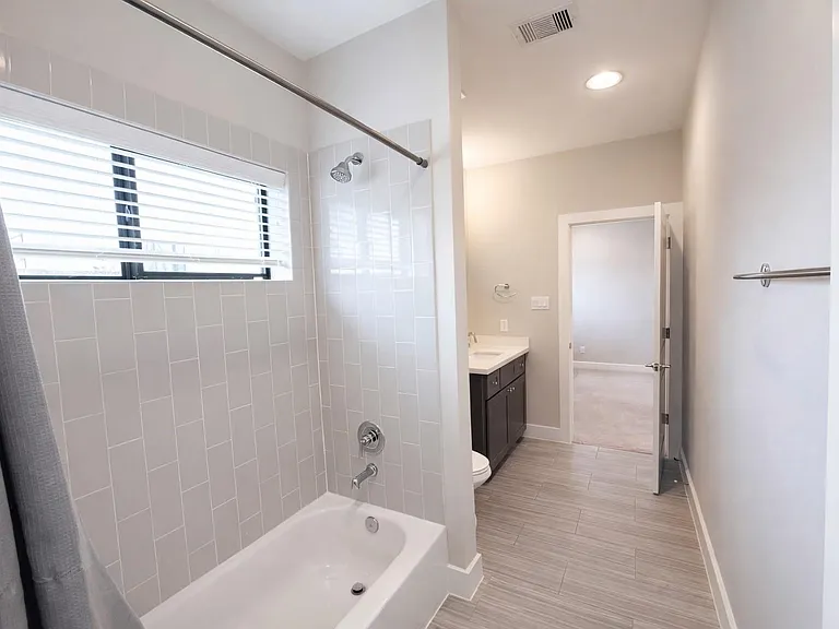 10806 Warwana Rd #C — Photo 20