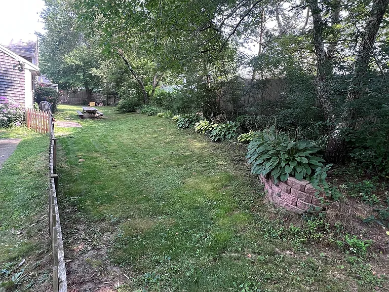 55 Walnut St — Photo 8