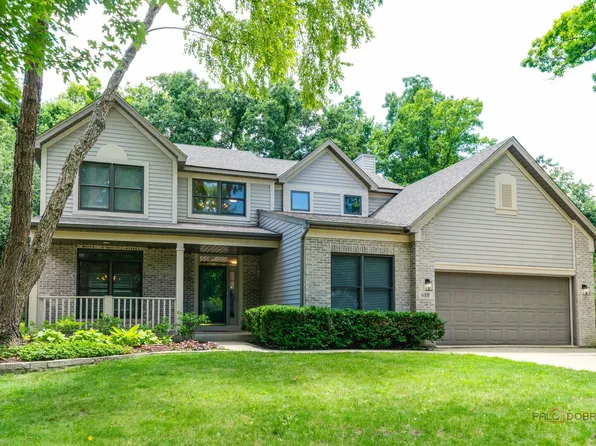 688 Wood Creek Dr, Antioch, IL 60002