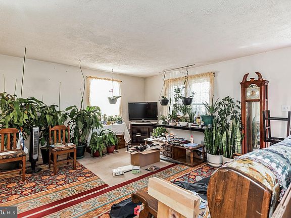 5th image of 8902 Marquis Ln