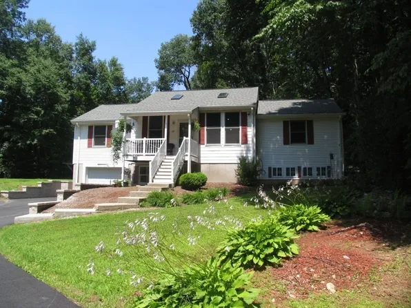 85 Thayer St, Millville, MA 01529
