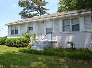 73 4th St, Newnan, GA 30263