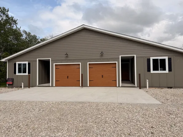 214 S Wall St #B, Mountain Grove, MO 65711