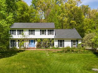 19 Sheep Hill Rd, Fleetwood, PA 19522