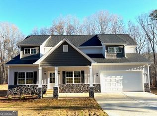 36 Chestnut Ln, Lavonia, GA 30553