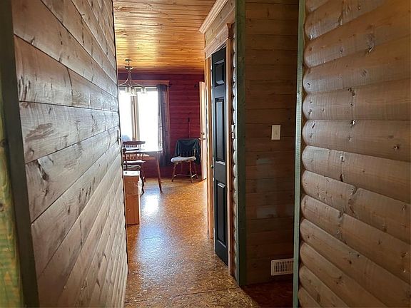 4th image of 1 Harvey Lane