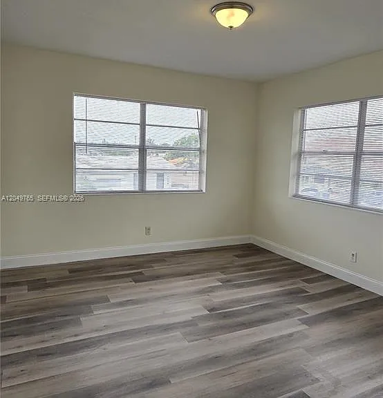 9041 Harding Ave #3 — Photo 14